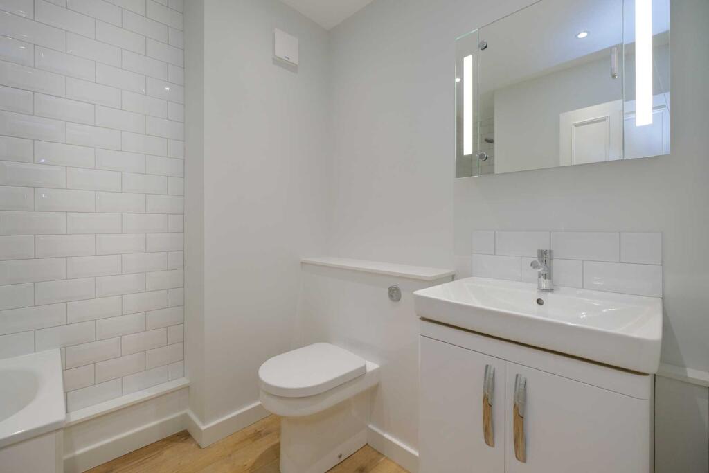 Additional image 9 of Stoneleigh Court, Lansdown, Bath