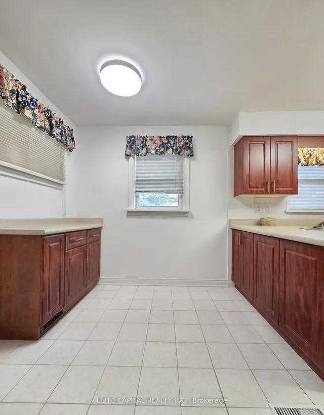 Additional image 10 of 16 Stokewell Pl