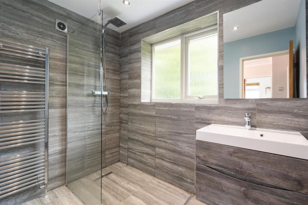 Additional image 12 of Rowlands Crescent, Solihull