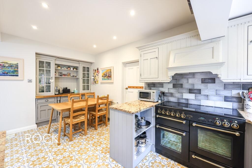 房产图片 13 - 沃尔瑟姆路，萨顿科尔德菲尔德，西米德兰兹，B75