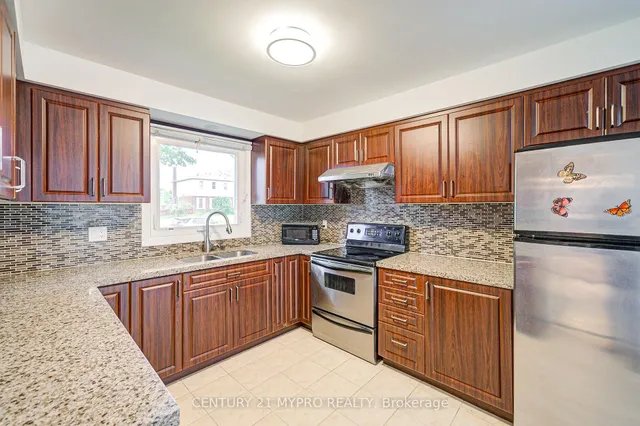 Additional image 15 of 27 Dalbret Cres