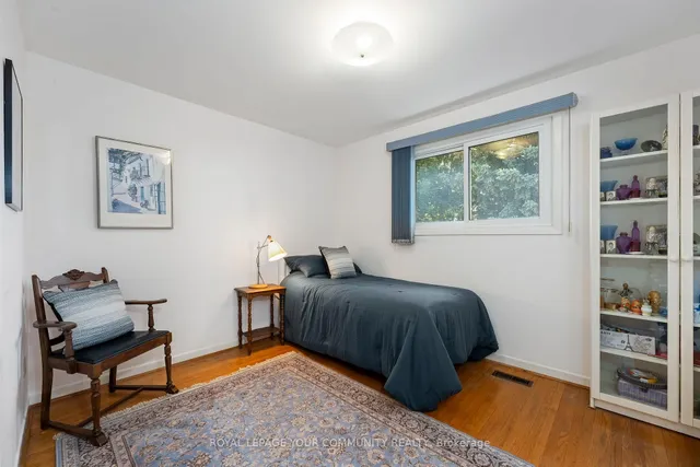 Additional image 26 of 37 Boarhill Dr