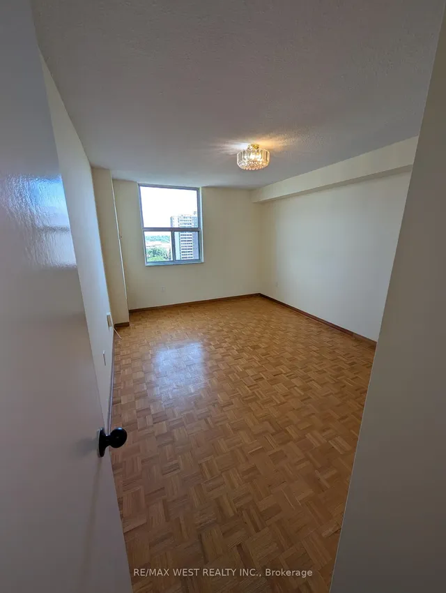 Additional image 20 of 205 Hilda Ave Unit 1306