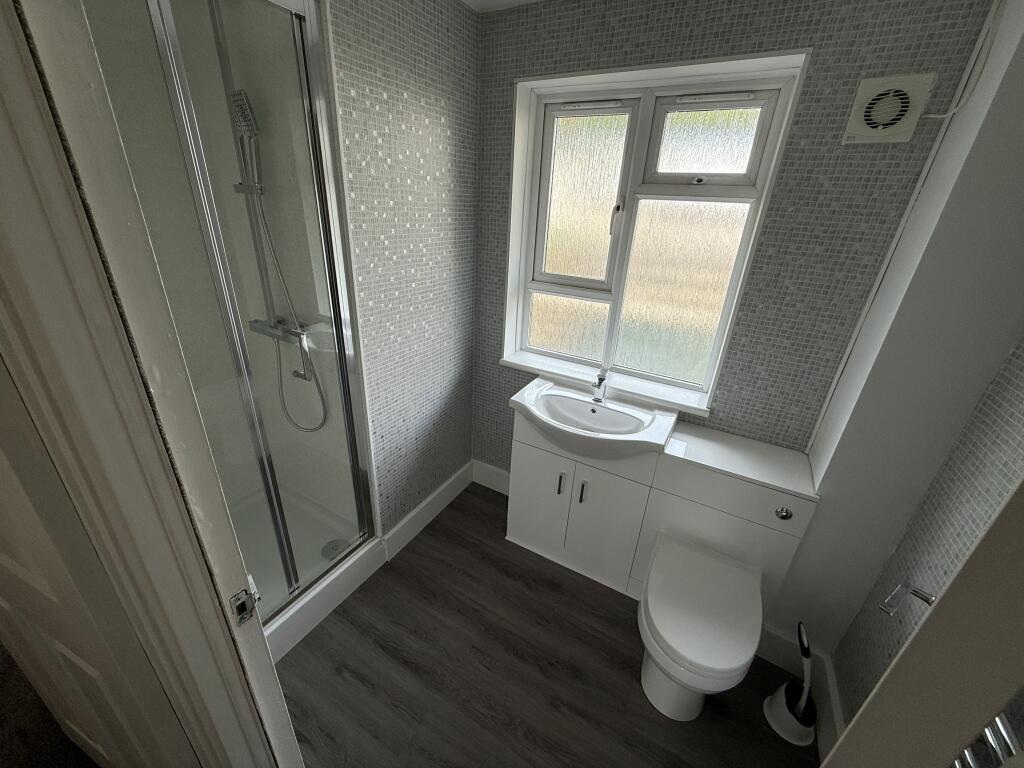 Additional image 9 of Saffron Court