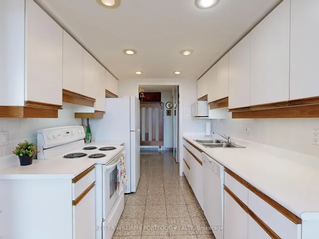 Additional image 16 of 135 Antibes Dr Unit #2104