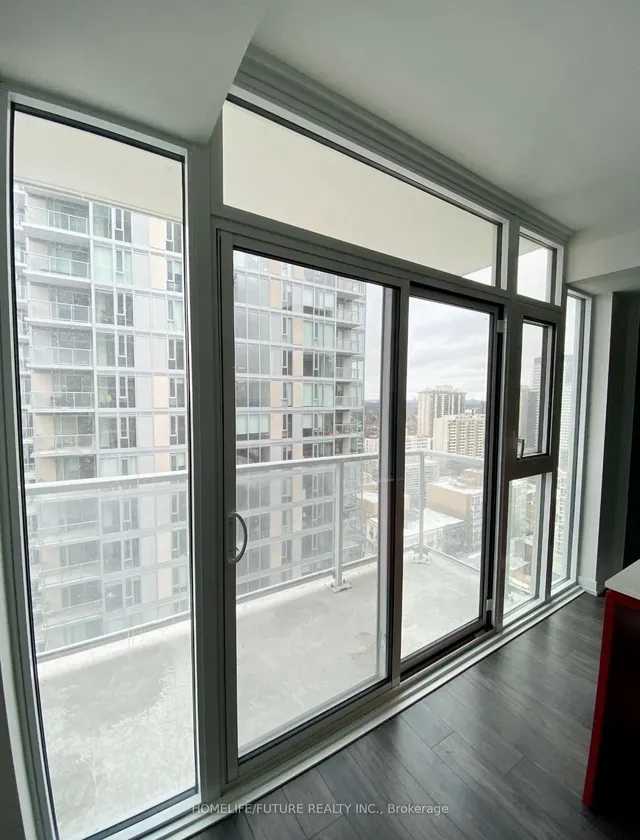 Additional image 19 of 33 Helendale Ave Unit 1802