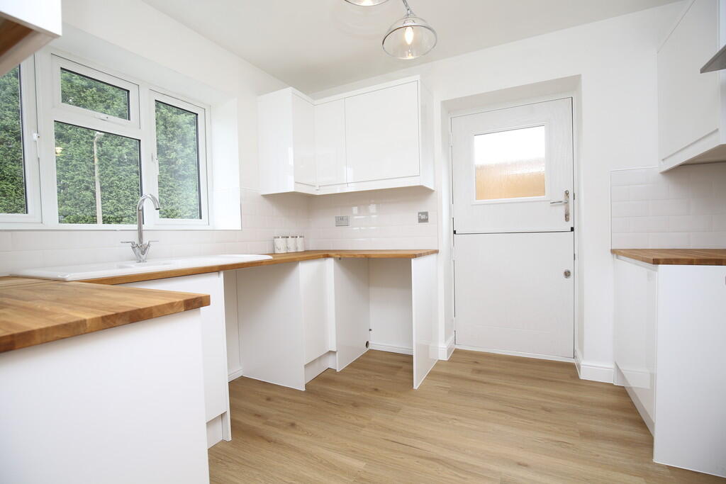 Additional image 3 of Clifford Close, Glascote