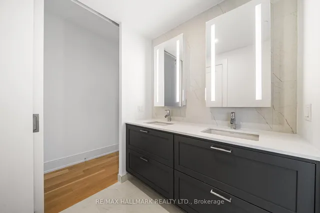 Additional image 24 of 10 Inn On The Park Dr Unit 1710