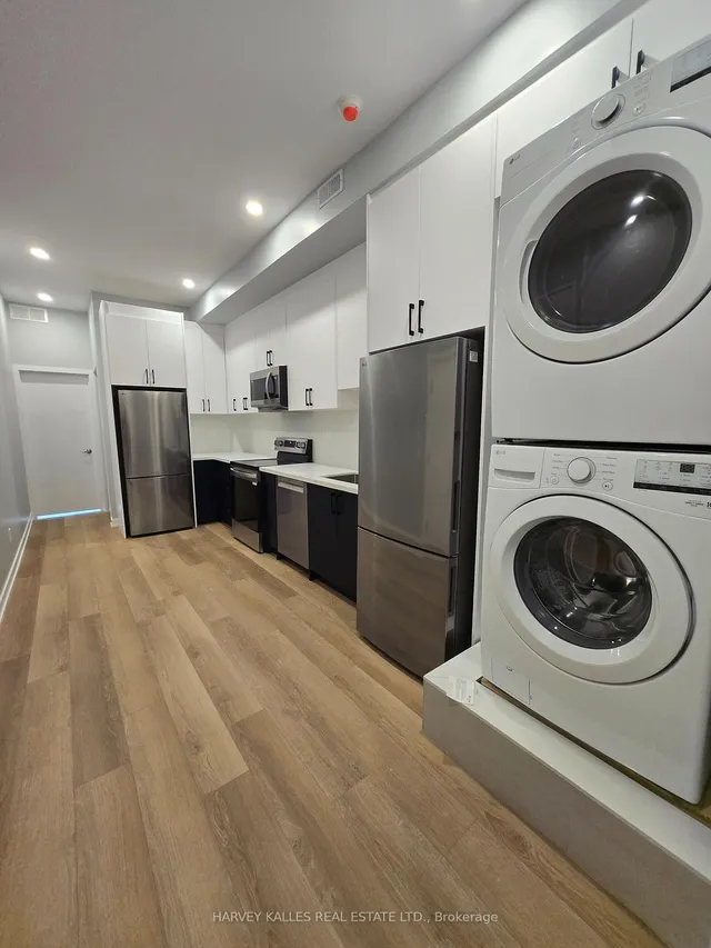 Additional image 9 of 453 Dundas St