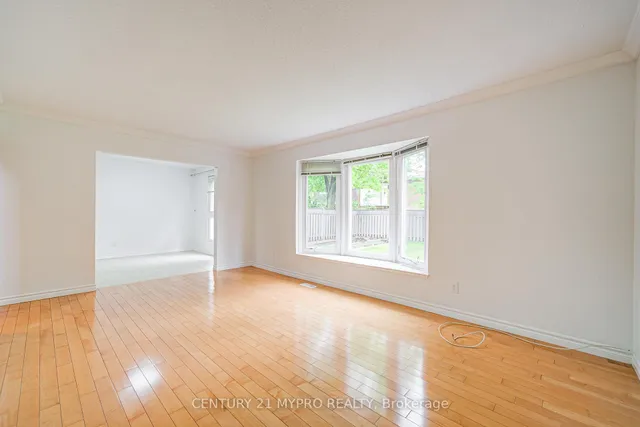 Additional image 11 of 27 Dalbret Cres