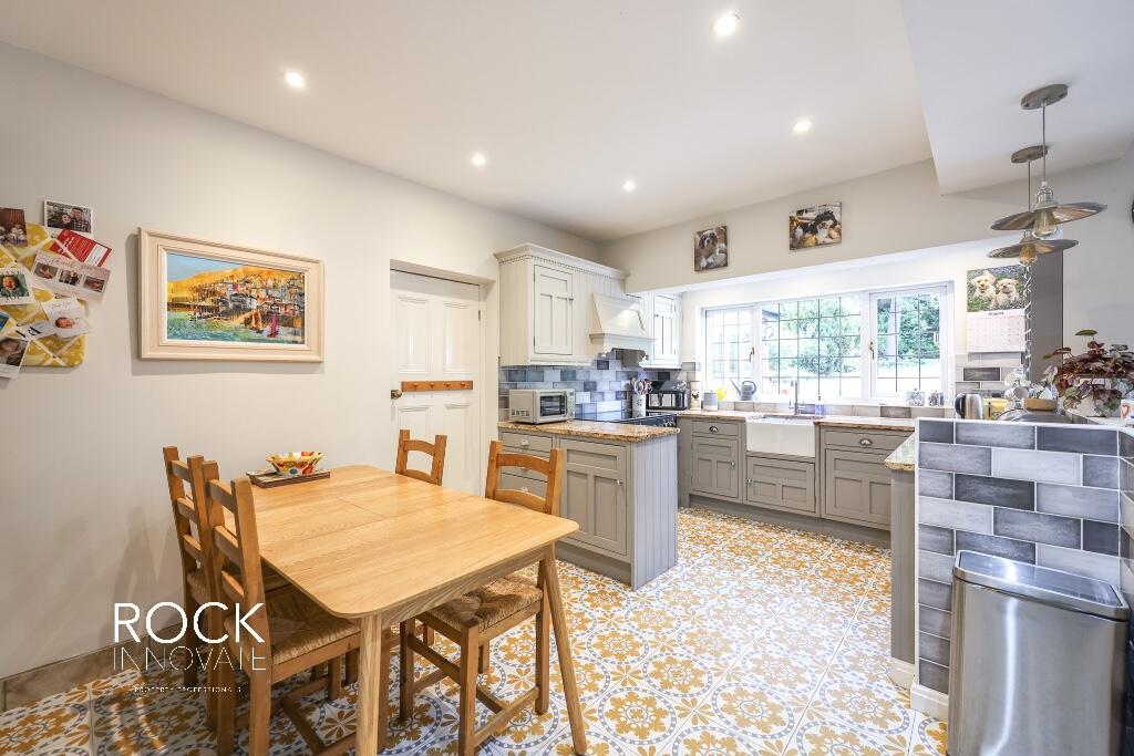 房产图片 11 - 沃尔瑟姆路，萨顿科尔德菲尔德，西米德兰兹，B75