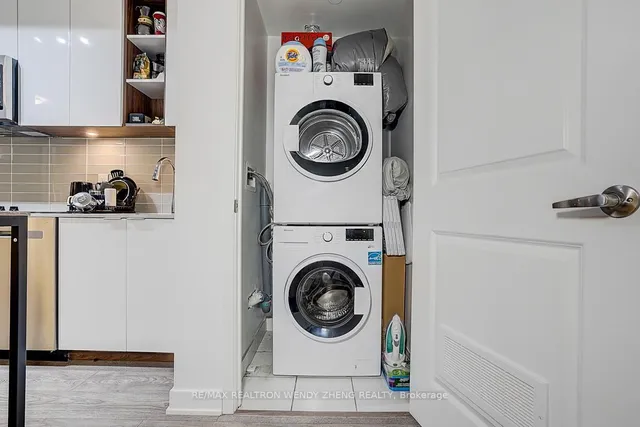 Additional image 33 of 543 Richmond St Unit 307