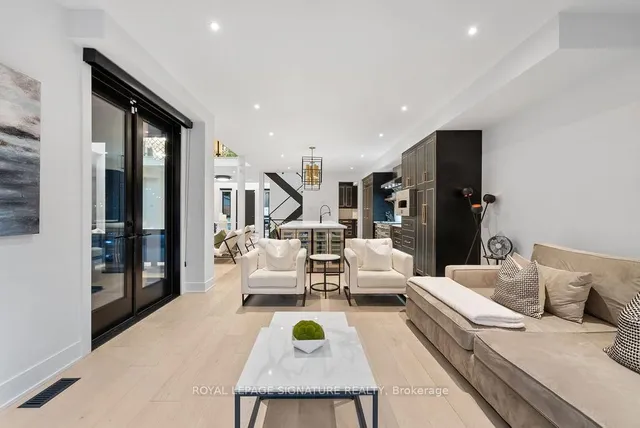 Additional image 17 of 102 Midland Ave