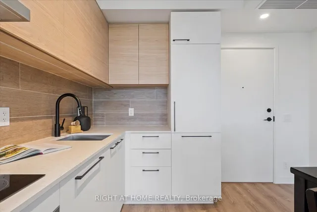 Additional image 5 of 1050 Eastern Ave Unit 613