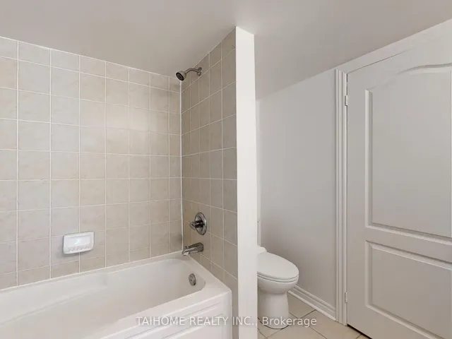 Additional image 27 of 8 Eaton Park Lane Unit 3