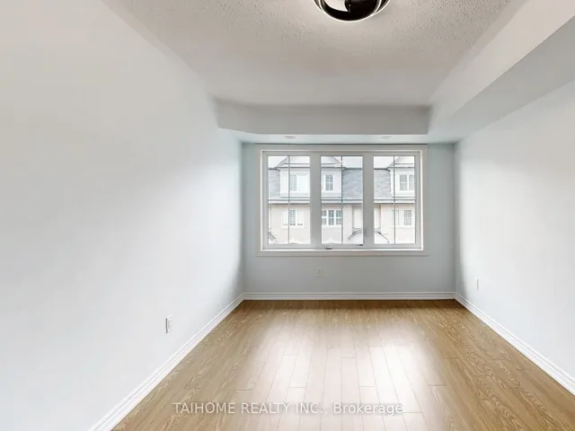 Additional image 25 of 8 Eaton Park Lane Unit 3