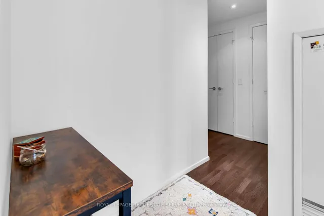 Additional image 24 of 101 Charles St Unit 2406