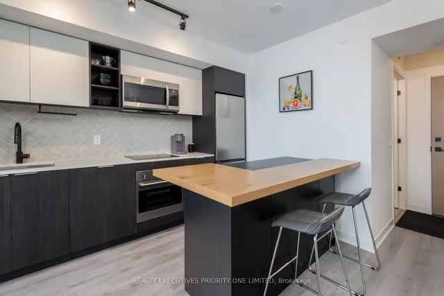 Additional image 9 of 36 Zorra St Unit 405