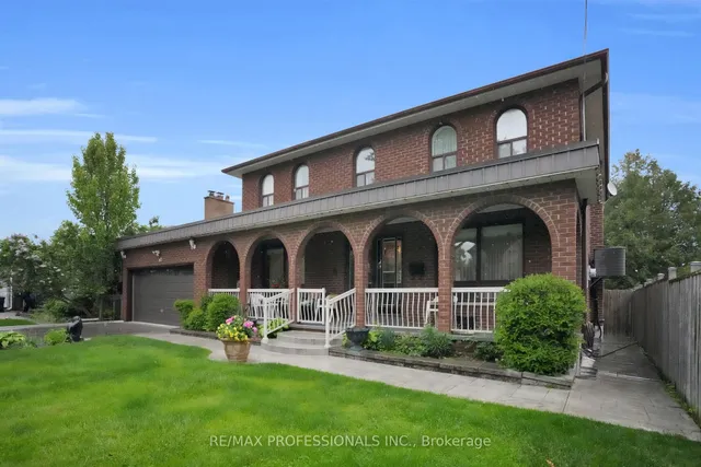 Additional image 33 of 65 Strathburn Blvd