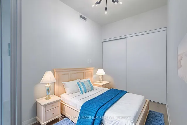 Additional image 24 of 50 Dunfield Ave Unit 719