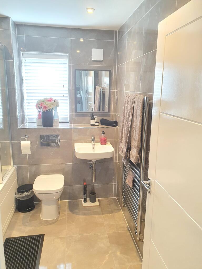 Additional image 12 of Woodlands Place, Shirley, Solihull, Warwickshire, B90