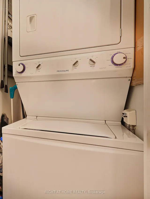 Additional image 29 of 399 Adelaide St Unit 703