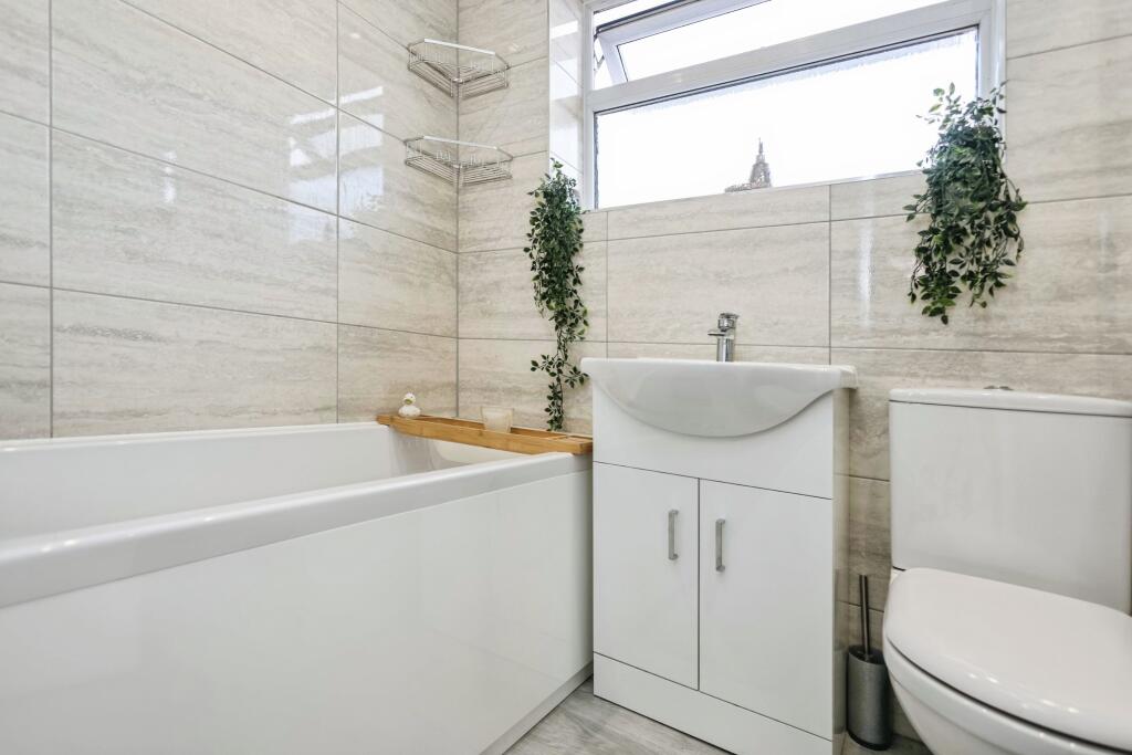 Additional image 12 of Cranhill Close, Solihull, B92