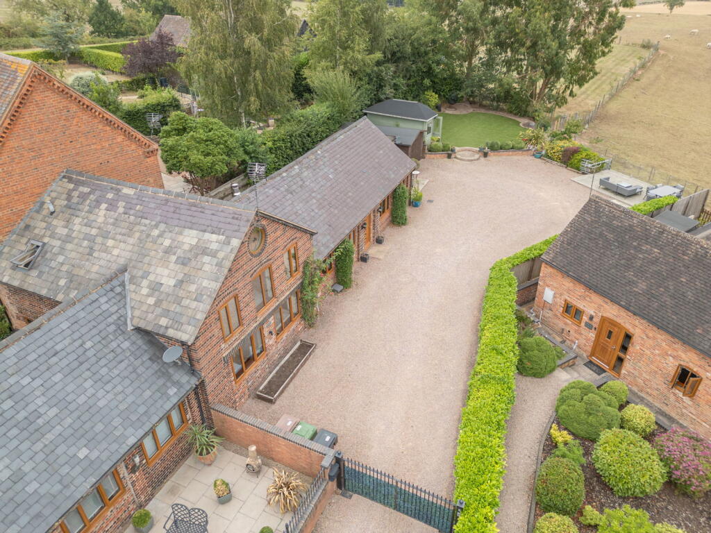 Additional image 37 of Longview Barn, Hewell Lane, Tardebigge, Worcestershire, B97 6QH