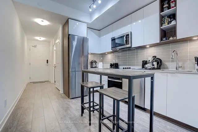 Additional image 15 of 543 Richmond St Unit 307