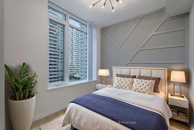 Additional image 22 of 50 Dunfield Ave Unit 719