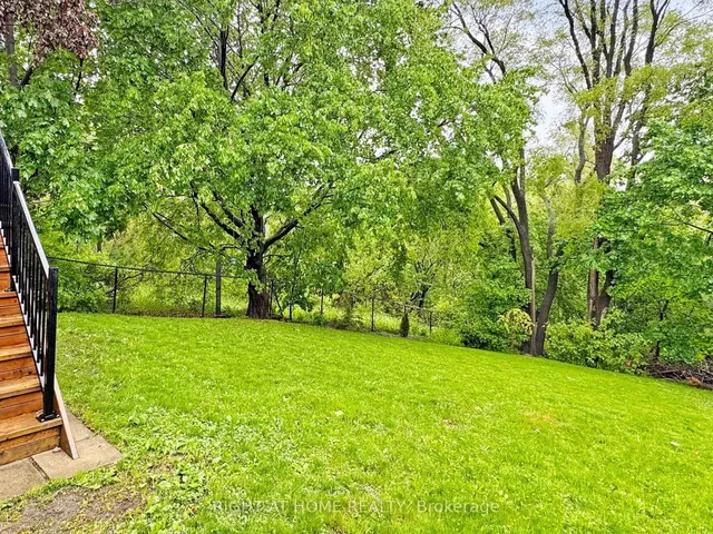 Additional image 31 of 475 Donlands Ave