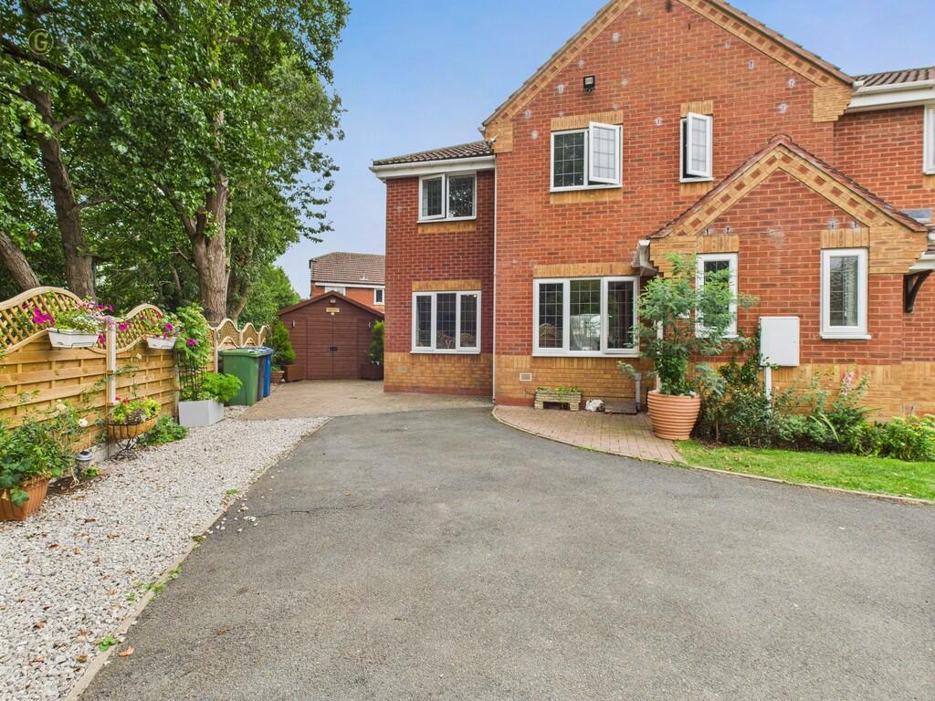 Additional image 34 of Huntingdon Close, County Drive,