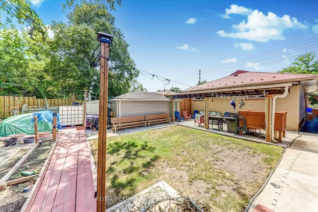 Additional image 39 of 837 Scarborough Golf Club Rd