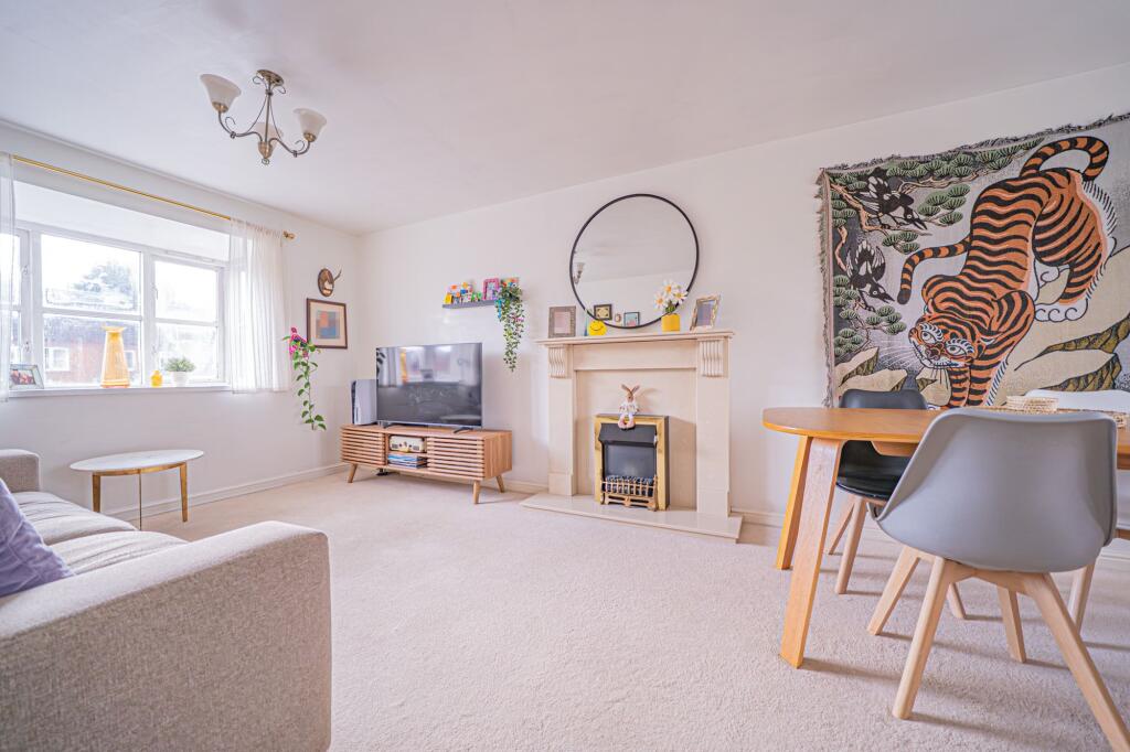 Additional image 6 of Thistlewood Grove, Chadwick End, B93