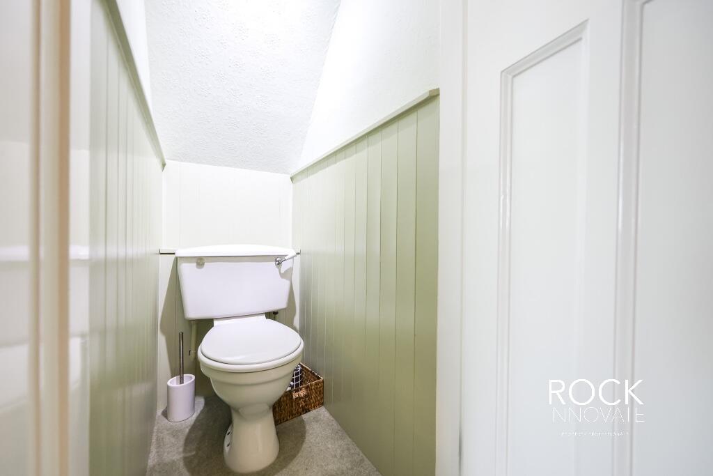 房产图片 35 - 沃尔瑟姆路，萨顿科尔德菲尔德，西米德兰兹，B75