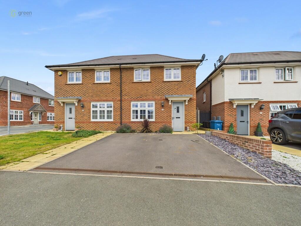 Essington Close, Amington