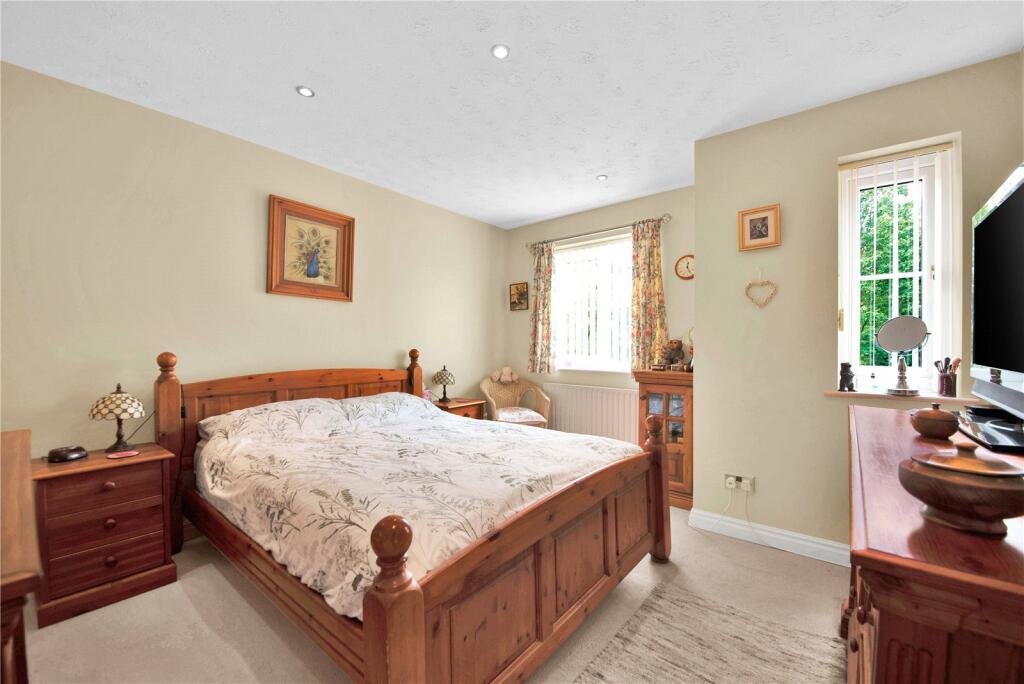 Additional image 10 of Johns Close, Studley, Warwickshire, B80