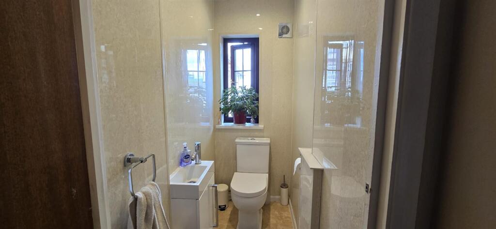 Additional image 13 of Stretton Road, Shirley