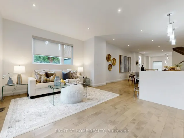 Additional image 6 of 475 Donlands Ave