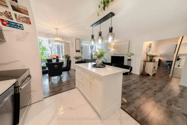 Additional image 13 of 20 Edgecliff Gfwy Unit 1218