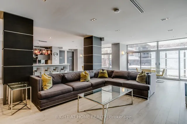 Additional image 24 of 399 Adelaide St Unit 703