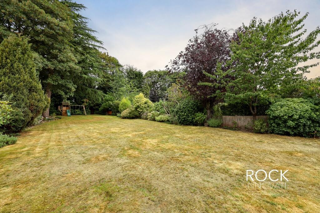 房产图片 40 - 沃尔瑟姆路，萨顿科尔德菲尔德，西米德兰兹，B75