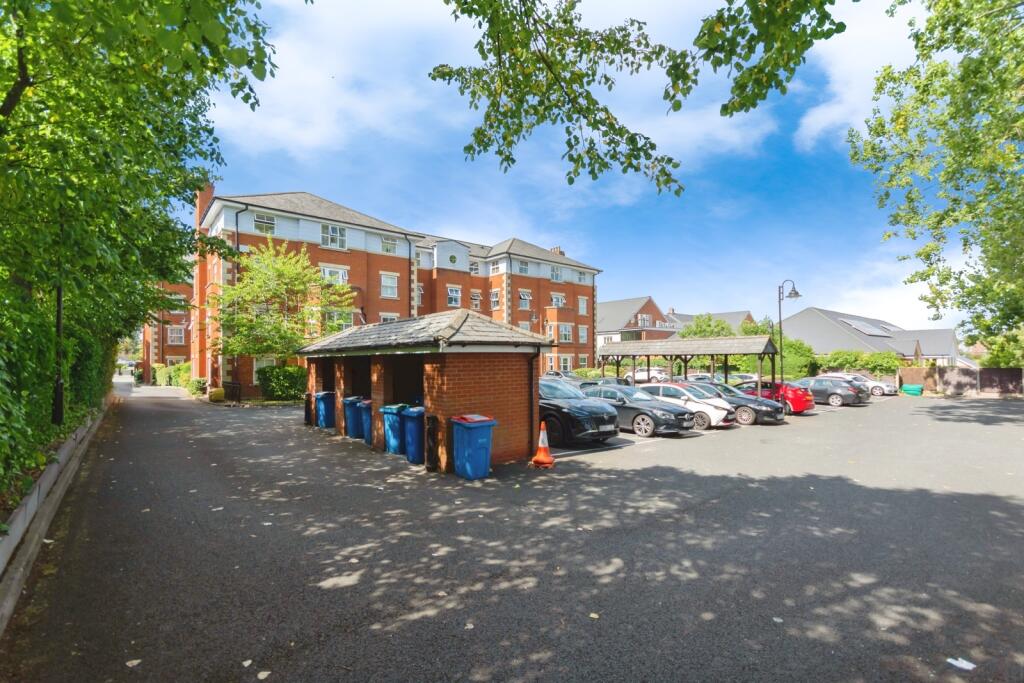 Additional image 16 of Warwick Road, Solihull, West Midlands, B92