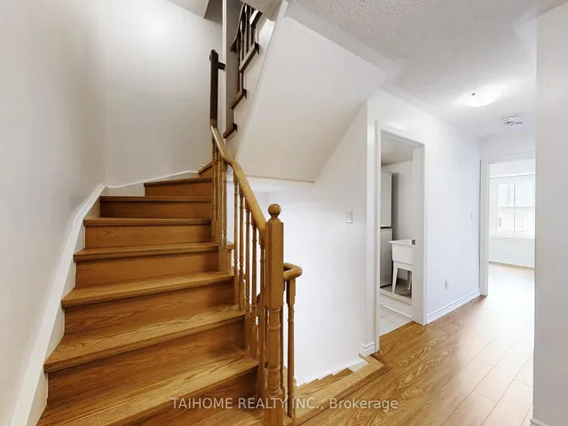 Additional image 16 of 8 Eaton Park Lane Unit 3