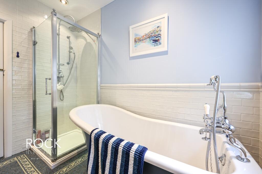 房产图片 33 - 沃尔瑟姆路，萨顿科尔德菲尔德，西米德兰兹，B75