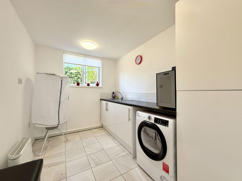 Additional image 12 of Rushford Close, Monkspath, Solihull, B90 4UF