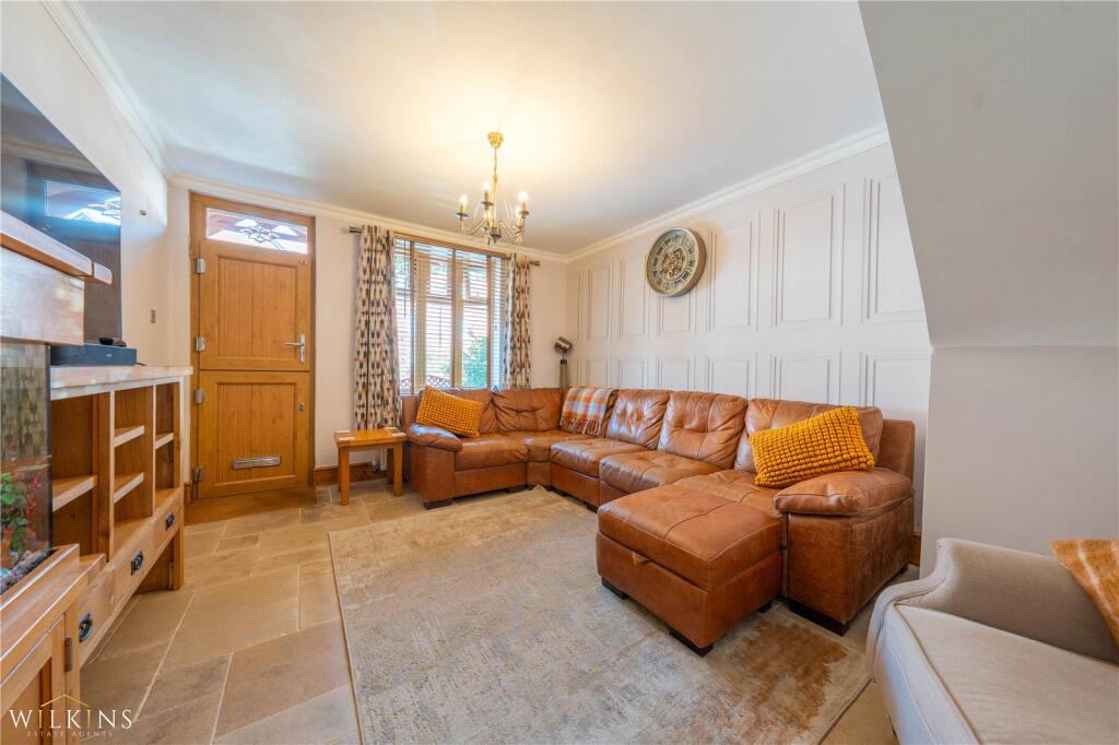 Additional image 4 of Piccadilly, Tamworth, Warwickshire, B78