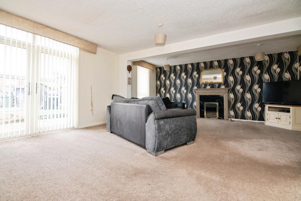 Additional image 5 of Ashorne Close, Redditch, Worcestershire, B98