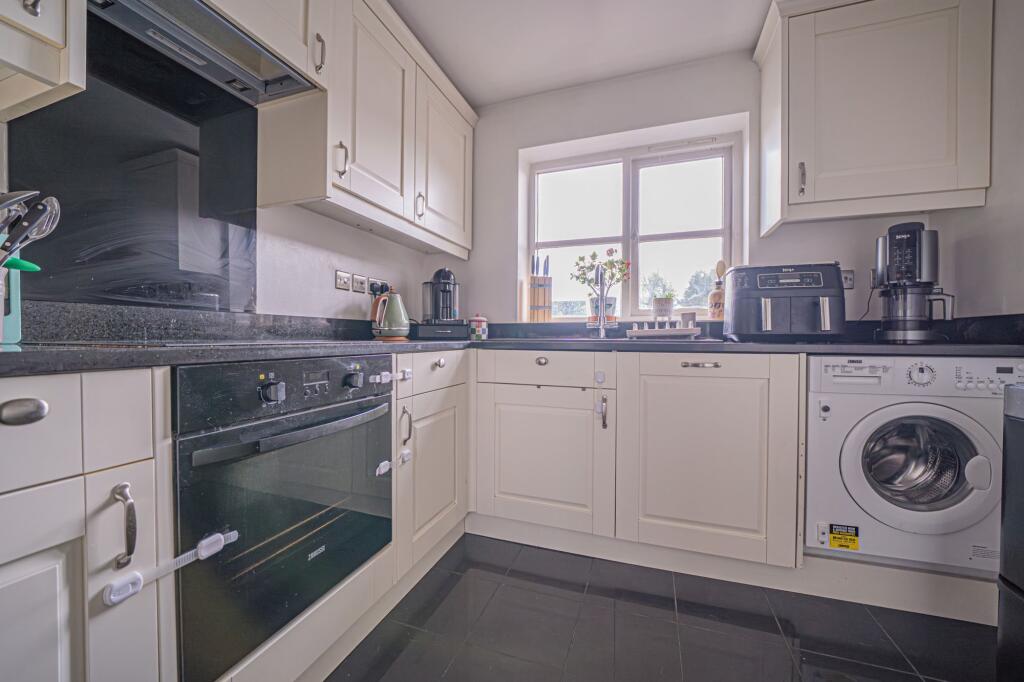Additional image 5 of Thistlewood Grove, Chadwick End, B93