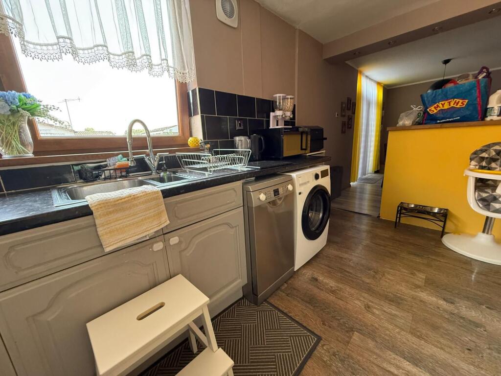 Additional image 7 of Fulbrook Close, Redditch